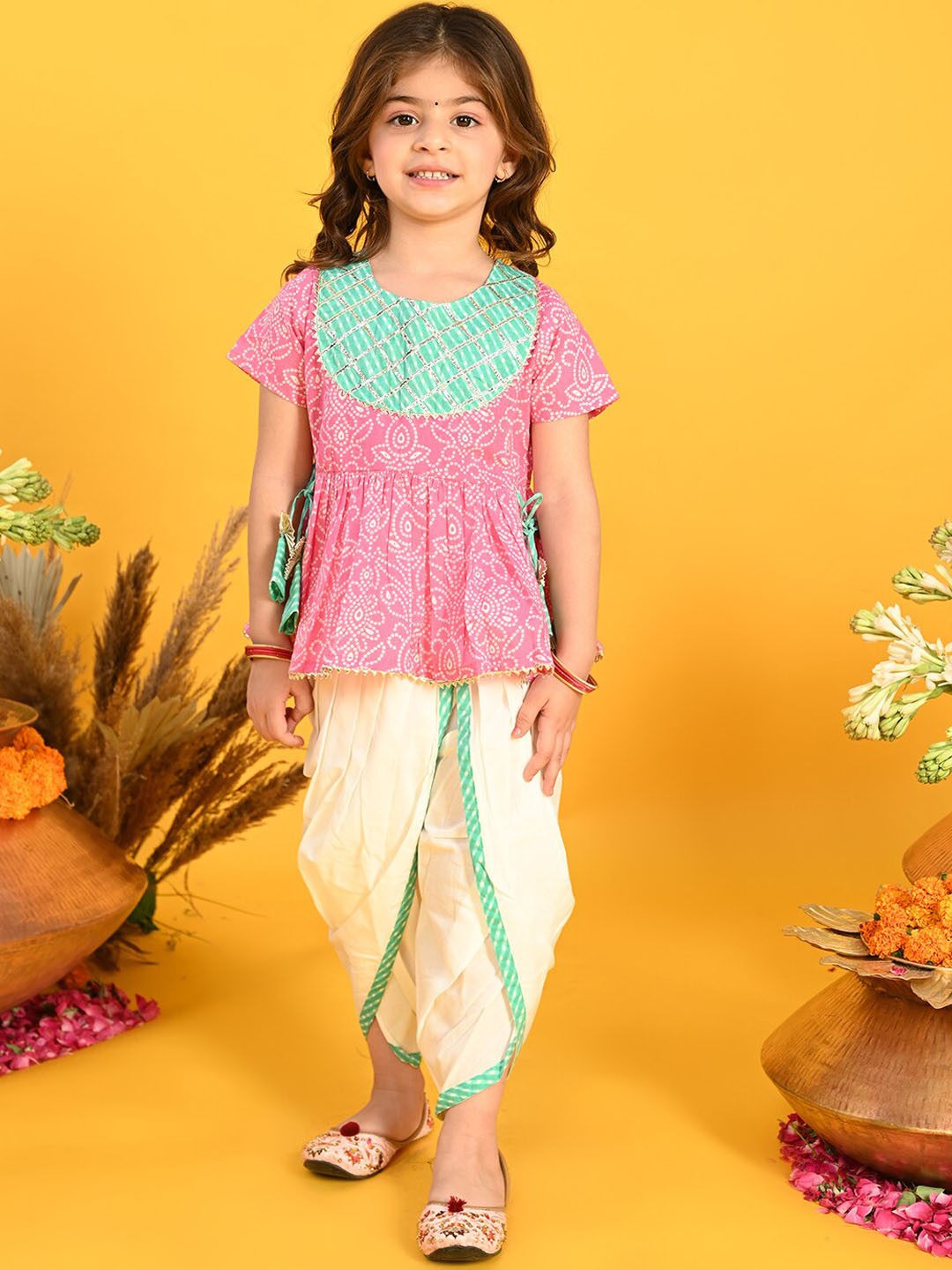 

SAKA DESIGNS Girls Bandhani Printed Gotta Patti Pure Cotton Kurta With Dhoti Pants, Pink