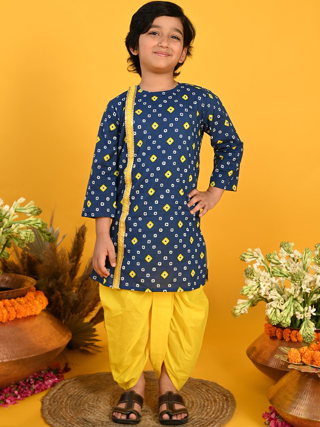 

SAKA DESIGNS Boys Bandhani Printed Pure Cotton Kurta with Dhoti Pants, Blue