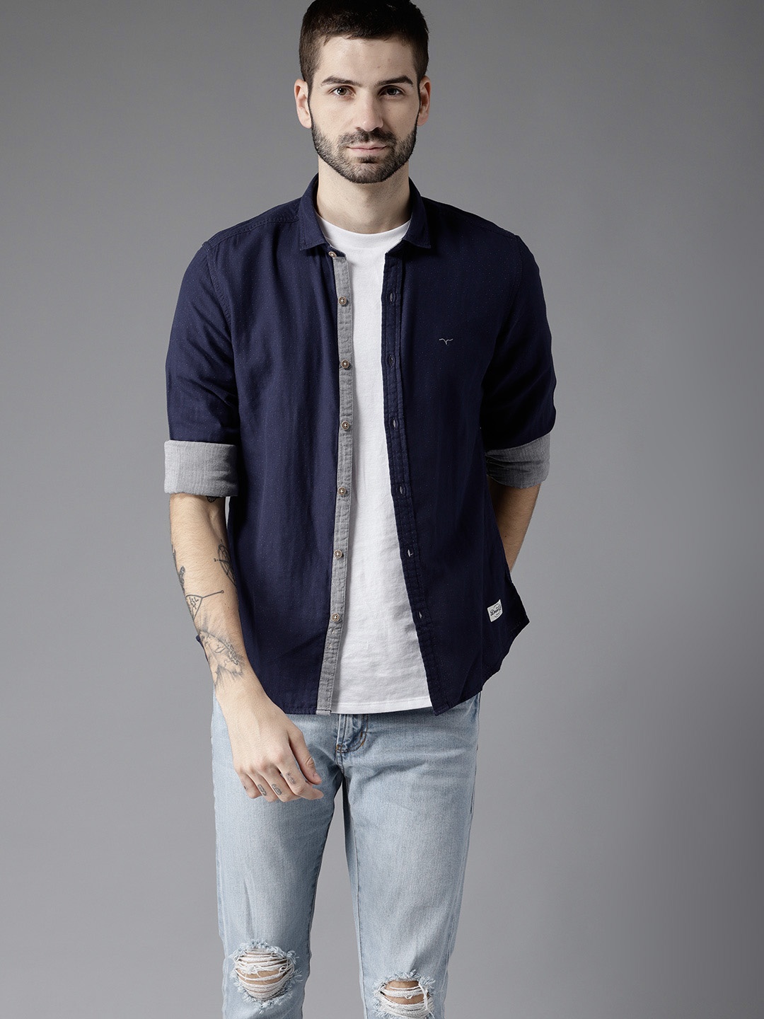 

Flying Machine Men Blue Regular Fit Solid Casual Shirt