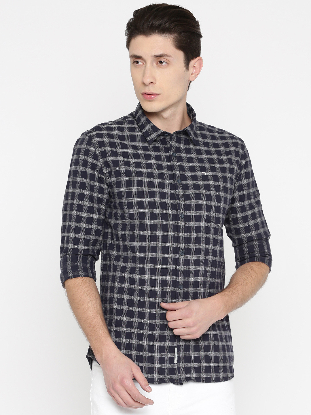 

Flying Machine Men Navy Blue & White Slim Fit Checked Casual Shirt