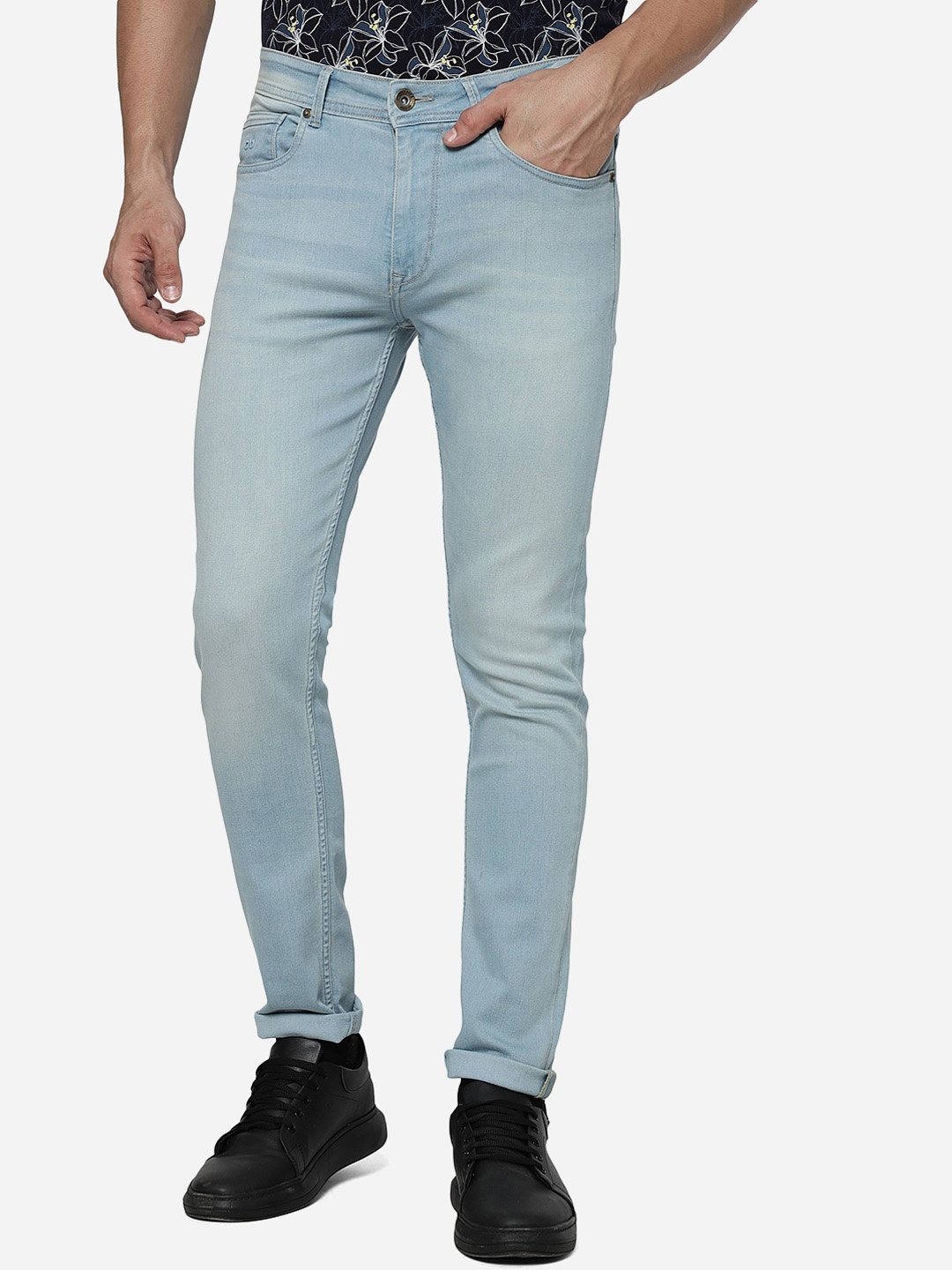 

JADE BLUE Men Straight Fit Light Fade Mid-Rise Clean Look Stretchable Jeans