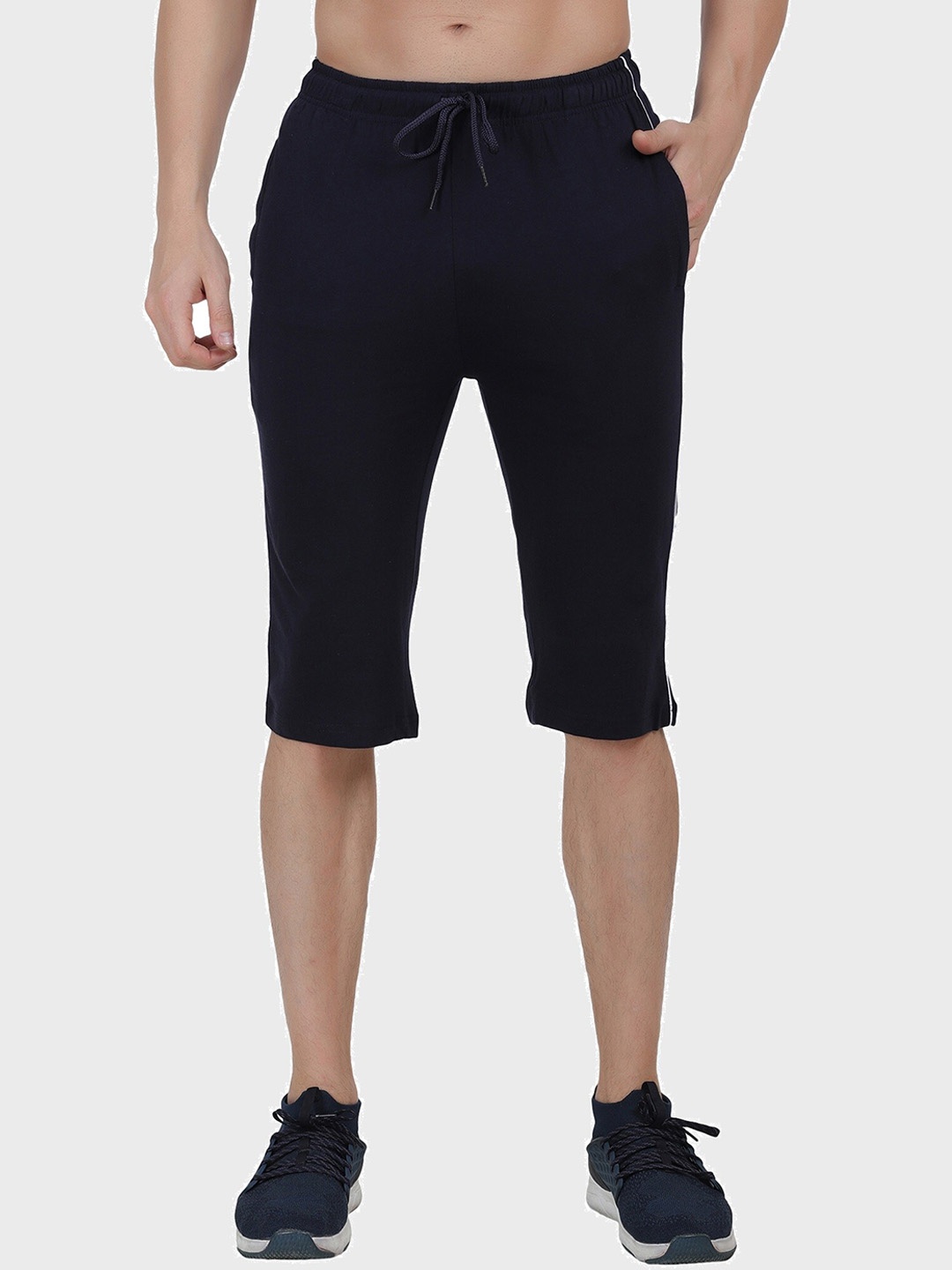 

T.T. Men Mid-Rise Sports Cotton Shorts, Navy blue