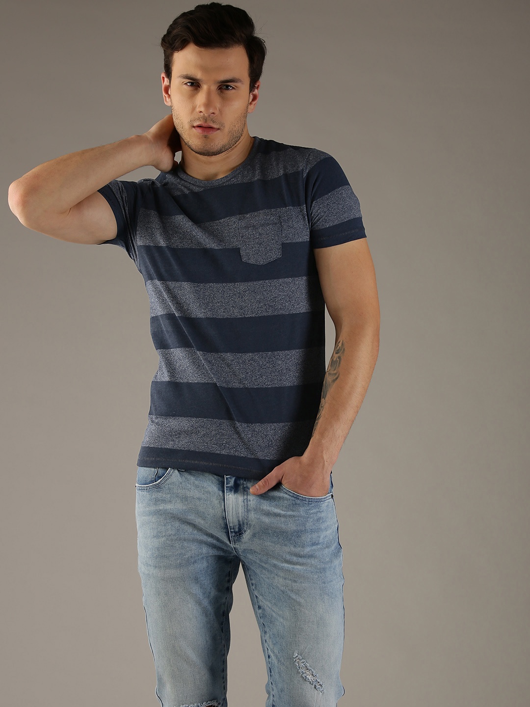 

Flying Machine Men Navy Blue Striped Round Neck T-shirt