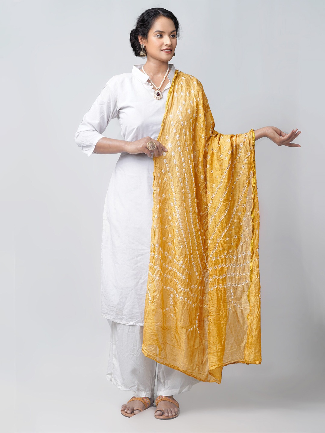 

Unnati Silks Bandhani Printed Pure Silk Zari Dupatta, Gold