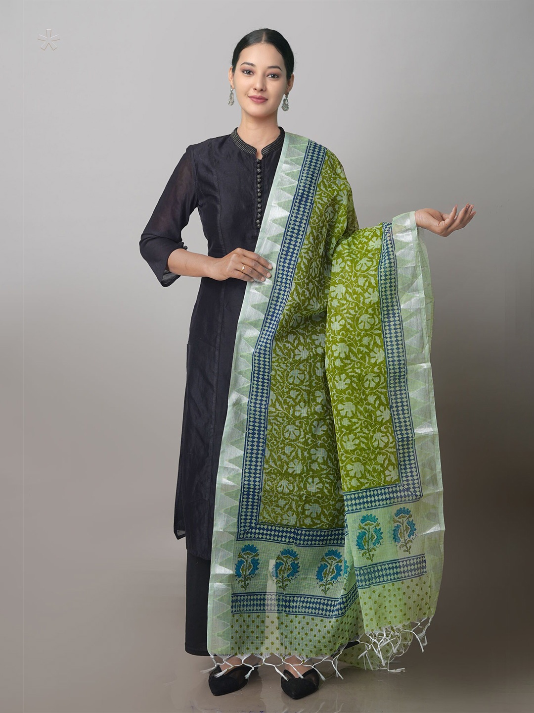

Unnati Silks Ethnic Motifs Printed Pure Cotton Block Print Dupatta With Zari, Green