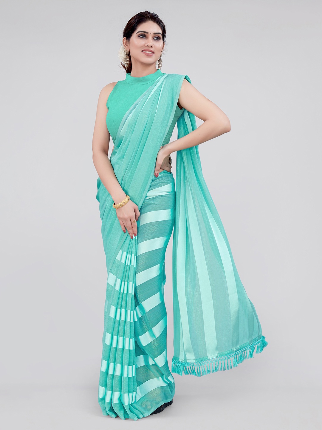 

MIRCHI FASHION Striped Poly Georgette Saree, Teal