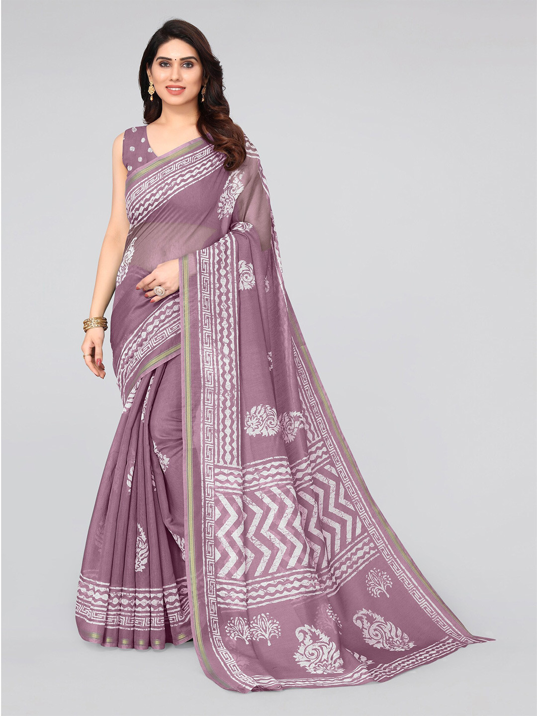 

MIRCHI FASHION Magenta & White Ethnic Motifs Zari Block Printed Saree