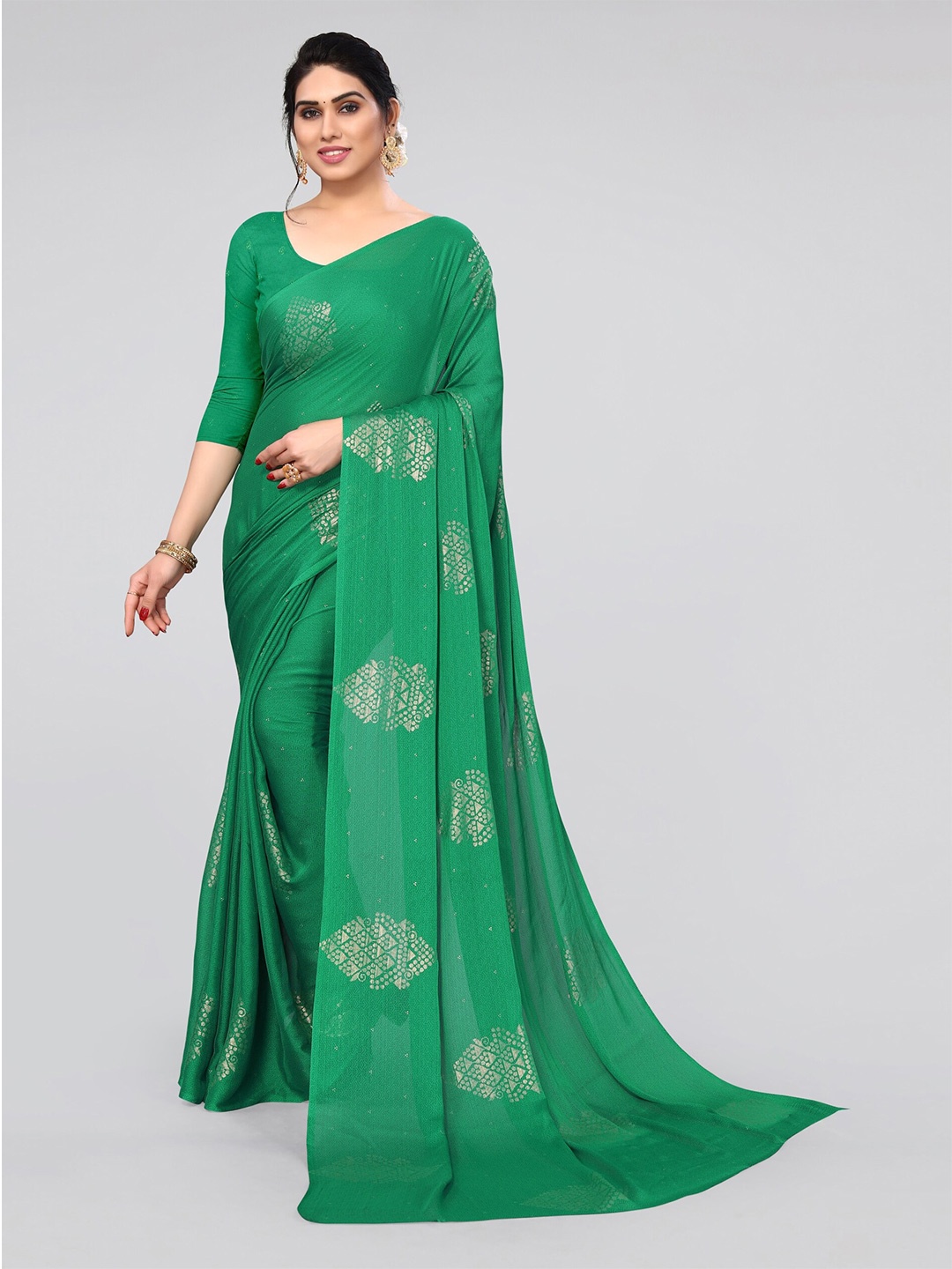 

KALINI Green Ethnic Motifs Printed Saree