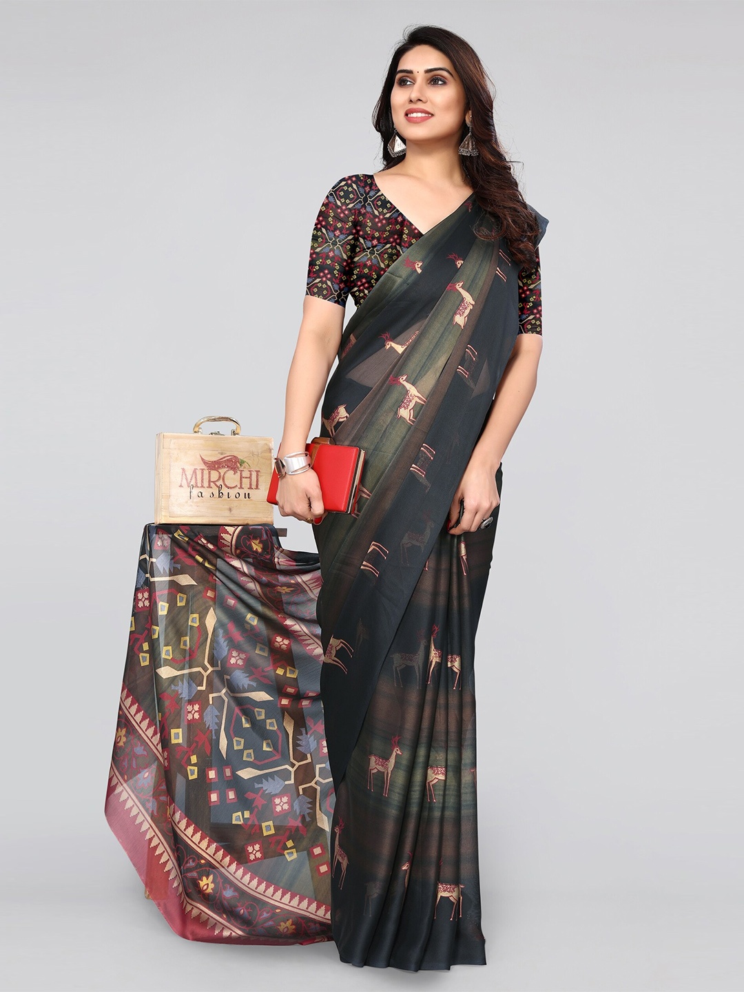 

MIRCHI FASHION Black & Red Graphic Printed Saree