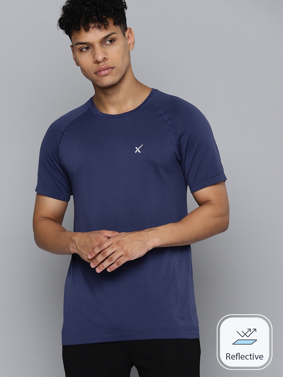 

HRX by Hrithik Roshan Rapid-Dry Training Or Gym Seamless T-shirt, Navy blue
