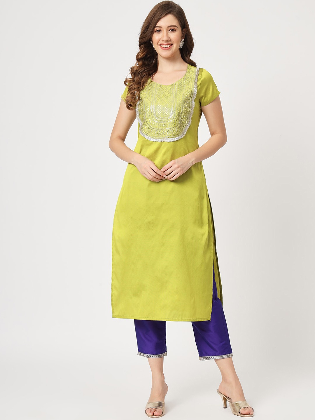 

Pannkh Ethnic Motifs Embroidered Art Silk Straight Kurta With Trousers, Green