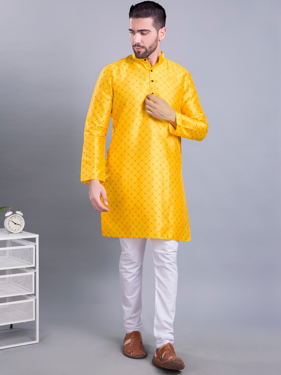 

SHIWAM ETHNIX Ethnic Motifs Printed Kurta, Yellow