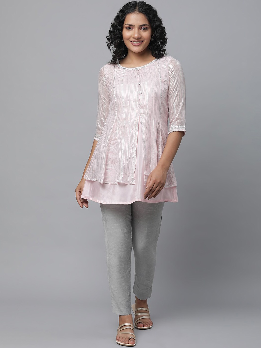 

AURELIA Striped Gotta Patti Regular Kurti With Trousers, Pink