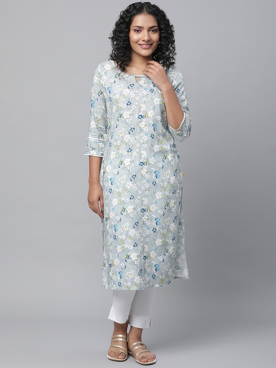 

AURELIA Floral Printed Keyhole Neck Kurta with Trousers, Grey