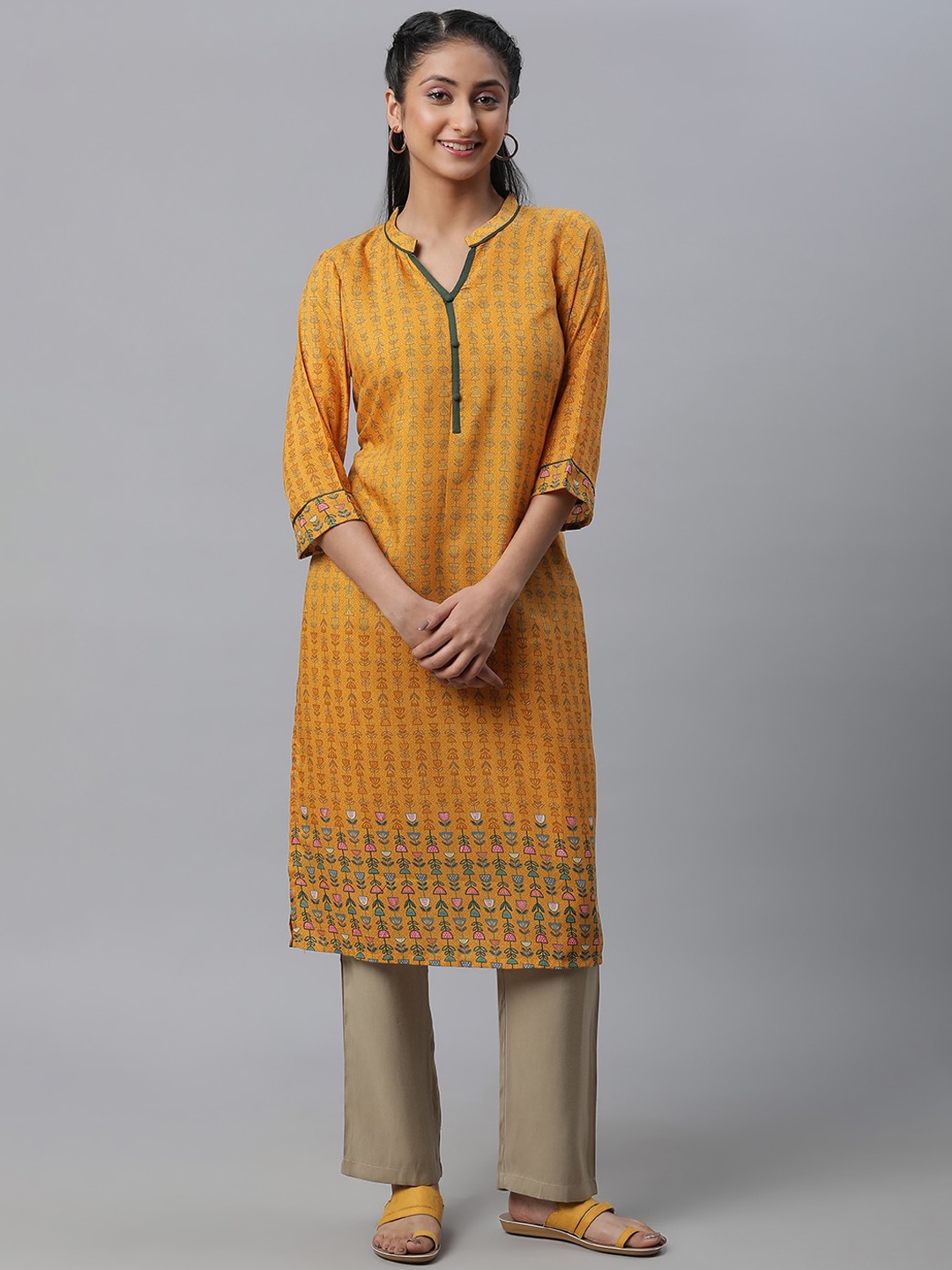 

AURELIA Floral Printed Mandarin Collar Kurta, Yellow