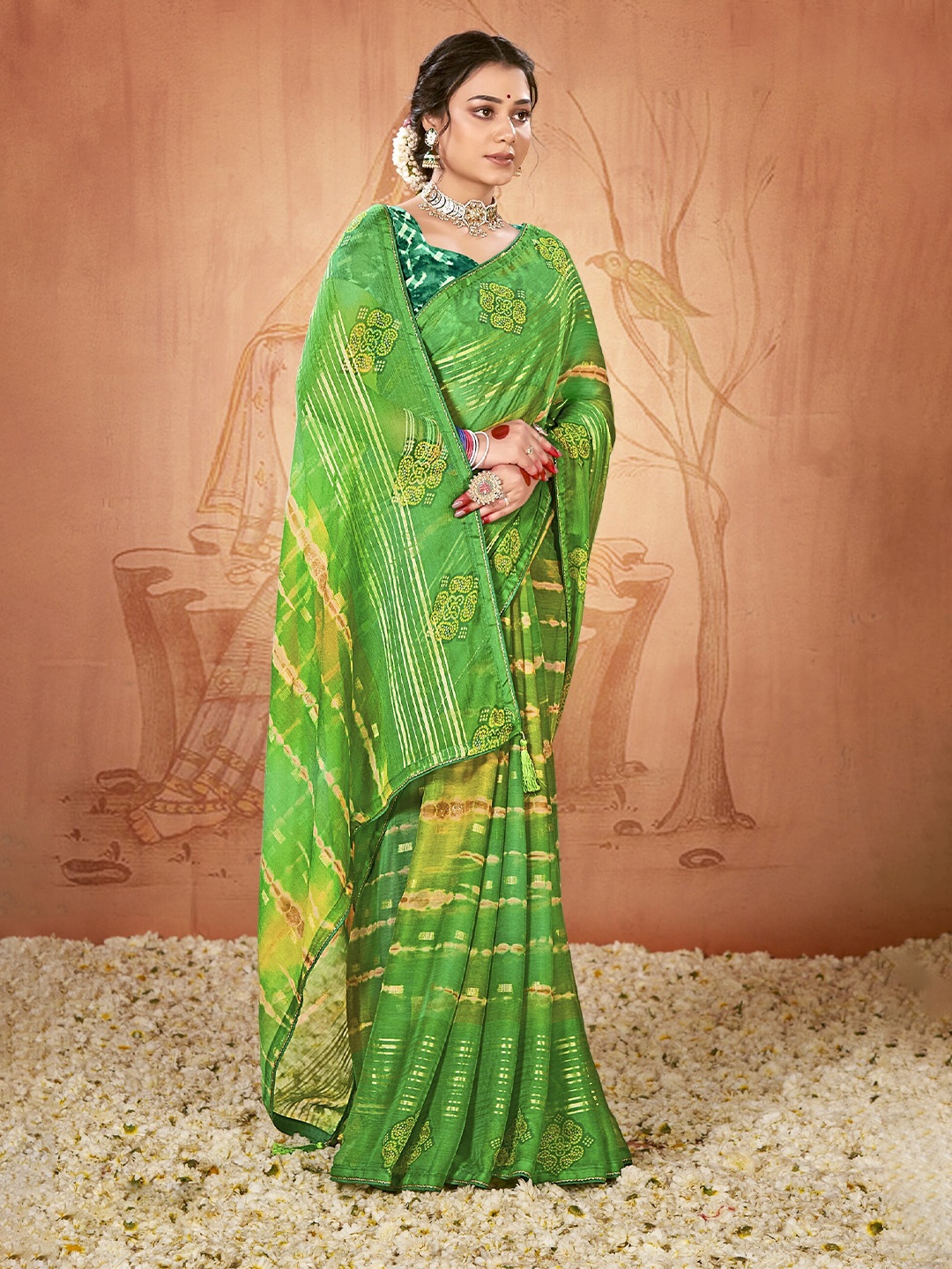 

Triveni Ethnic Motifs Printed Beads and Stones Pure Chiffon Saree, Green