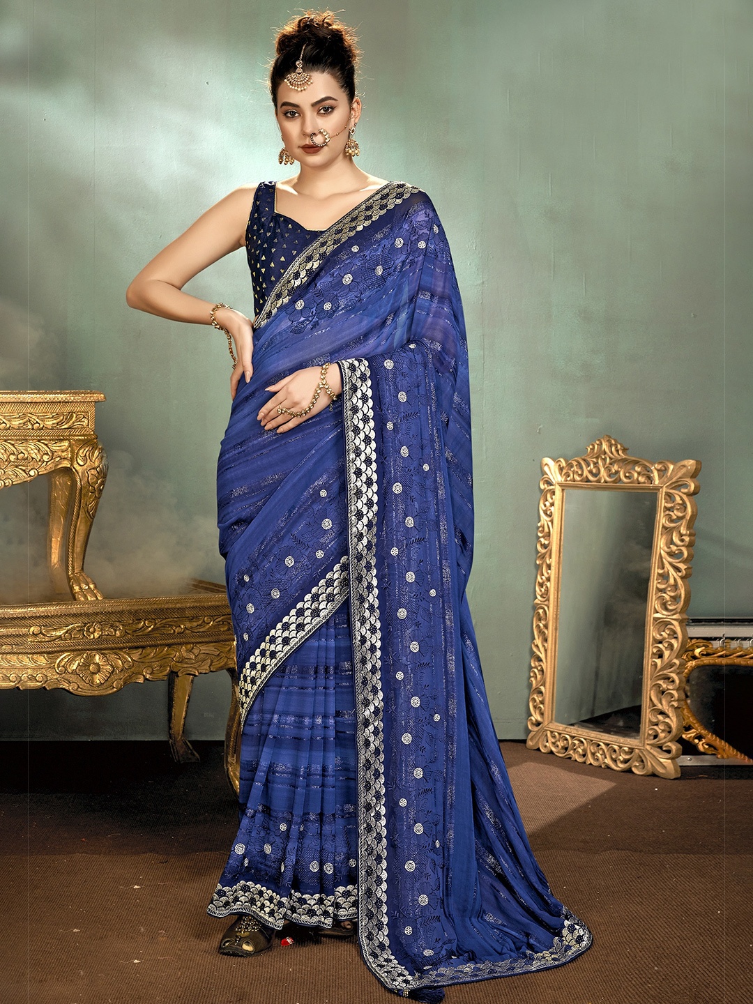 

Triveni Floral Embroidered Zari Pure Georgette Saree, Blue