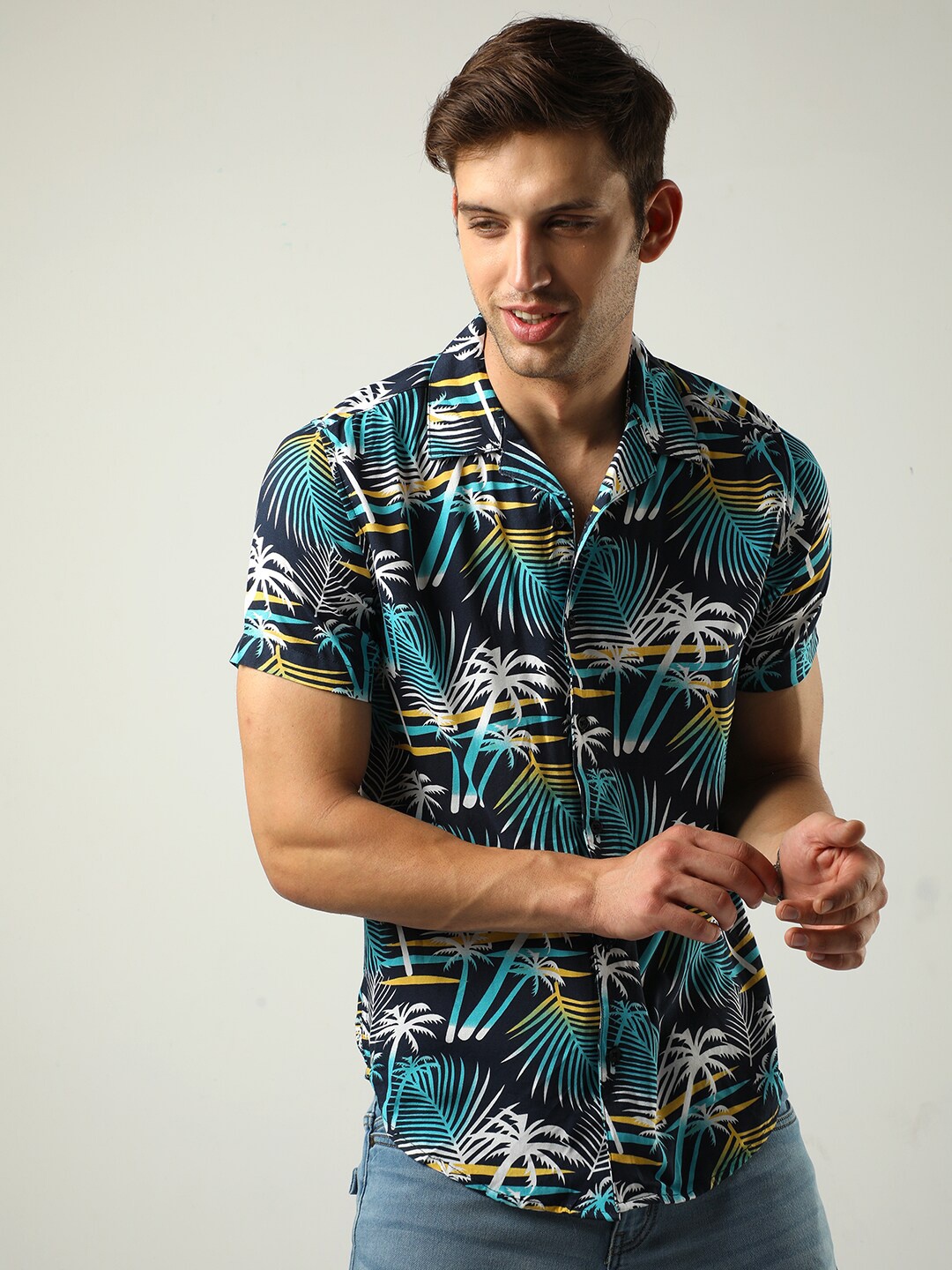 VUDU Comfort Fit Tropical Printed Casual Shirt, Navy blue