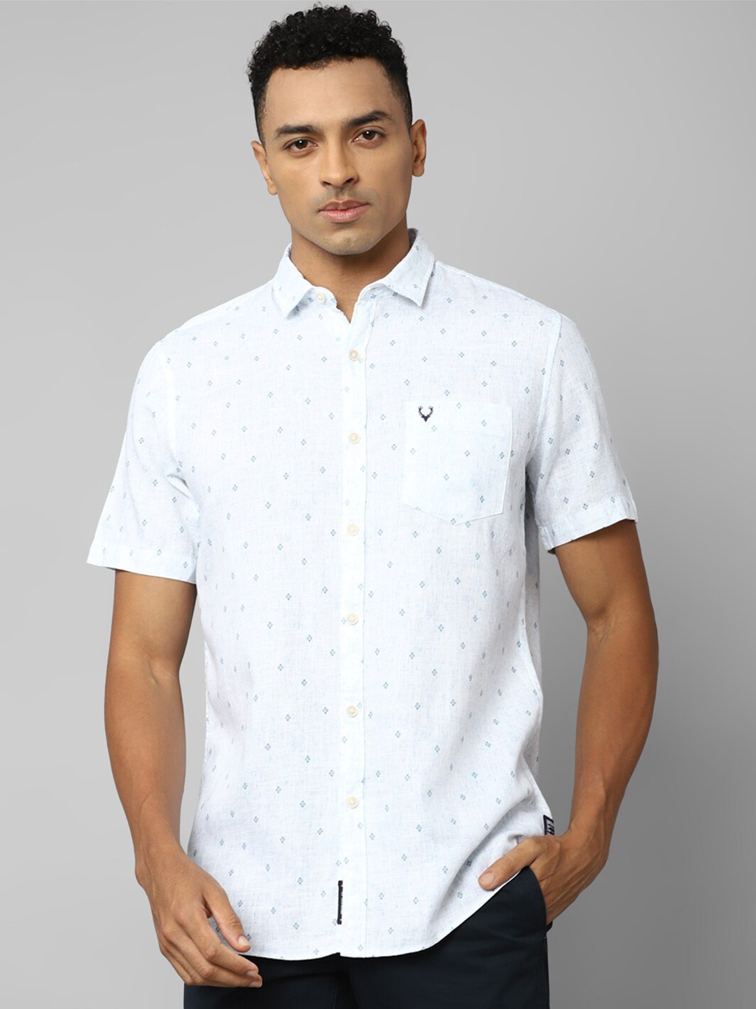 

Allen Solly Sport Conversational Printed Pure Cotton Casual Shirt, White