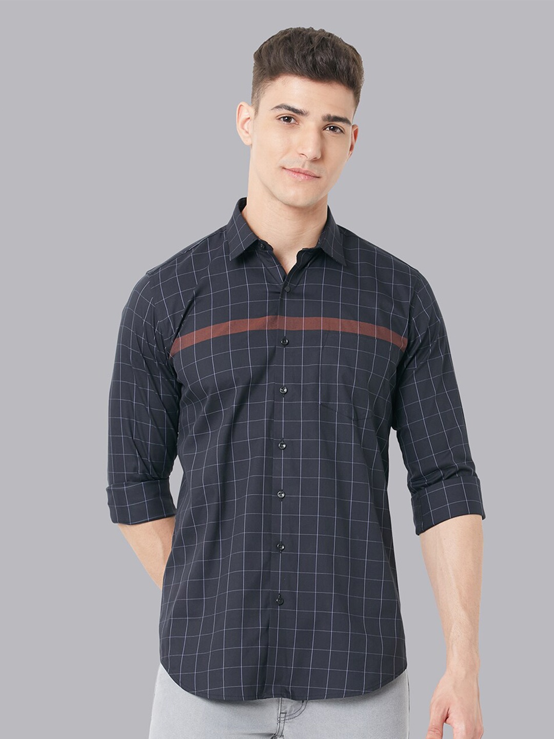 

Van Heusen Move Labs Slim Fit Stretchable Checked Stain Resistant Anti Bacterial Shirt, Navy blue