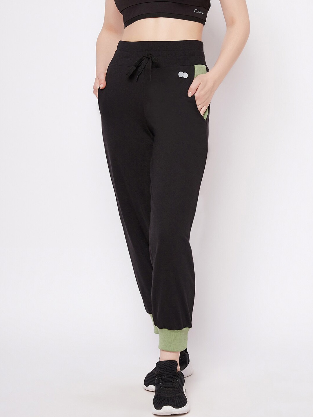 

Clovia Black Women Mid Rise Rapid-Dry Sports Joggers