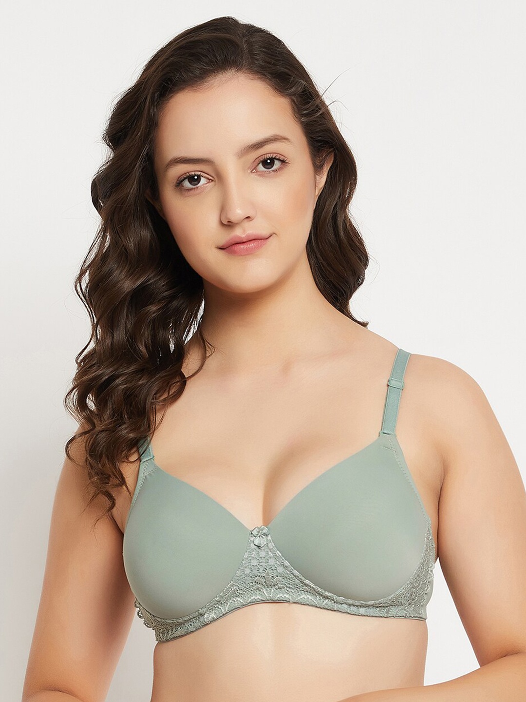 

Clovia Green All Day Comfort Lightly Padded Seamless T-shirt Bra