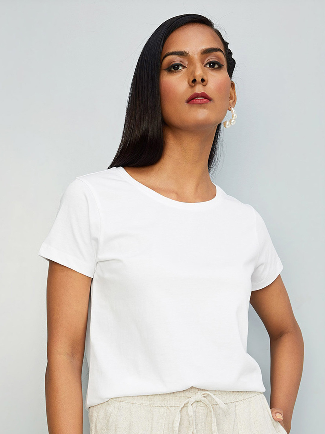 

max Round Neck Short Sleeves Pure Cotton T-shirt, White