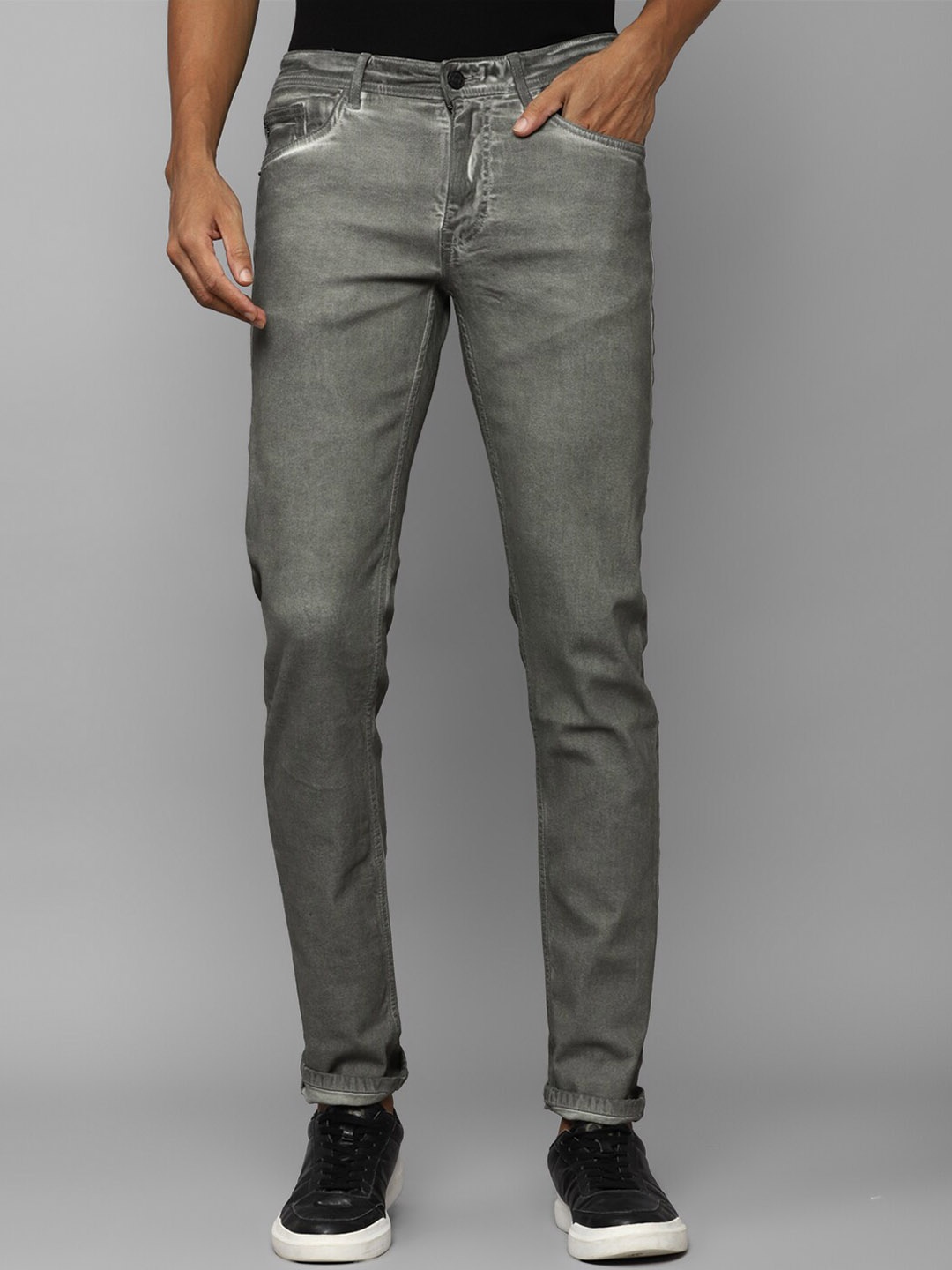 

Allen Solly Sport Men Skinny Fit Clean Look Heavy Fade Jeans, Olive