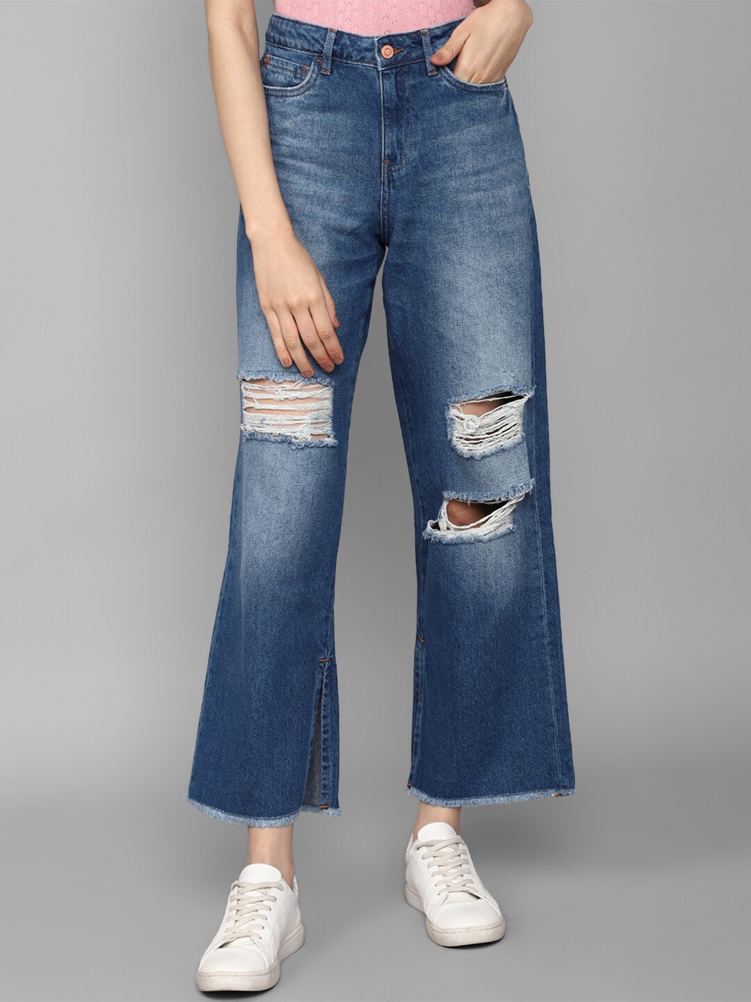 

Allen Solly Woman Mildly Distressed Light Fade Jeans, Blue