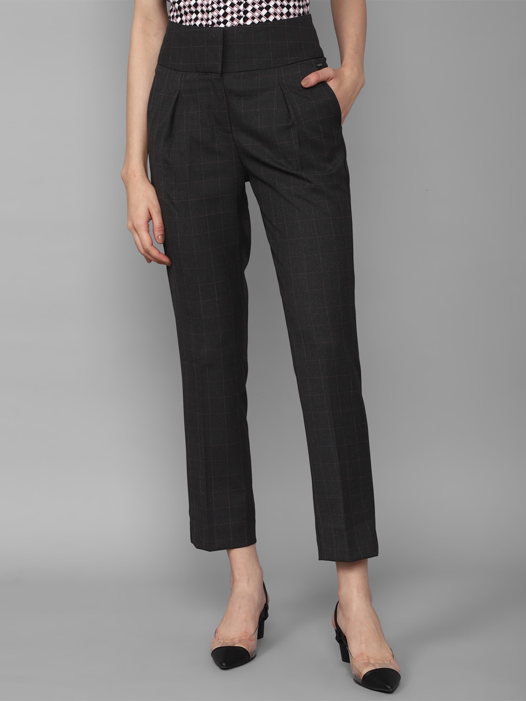 

Allen Solly Woman Checked Pleated Trousers, Charcoal