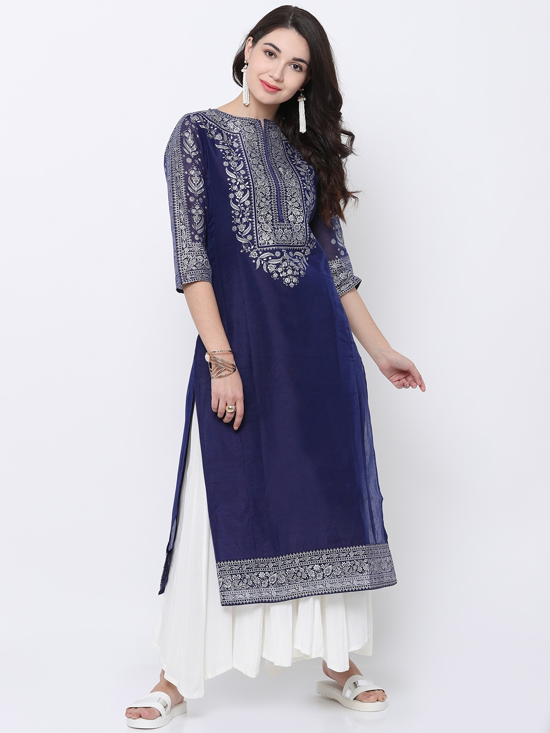 

Vishudh Women Navy Blue & Silver-Toned Printed Straight Kurta