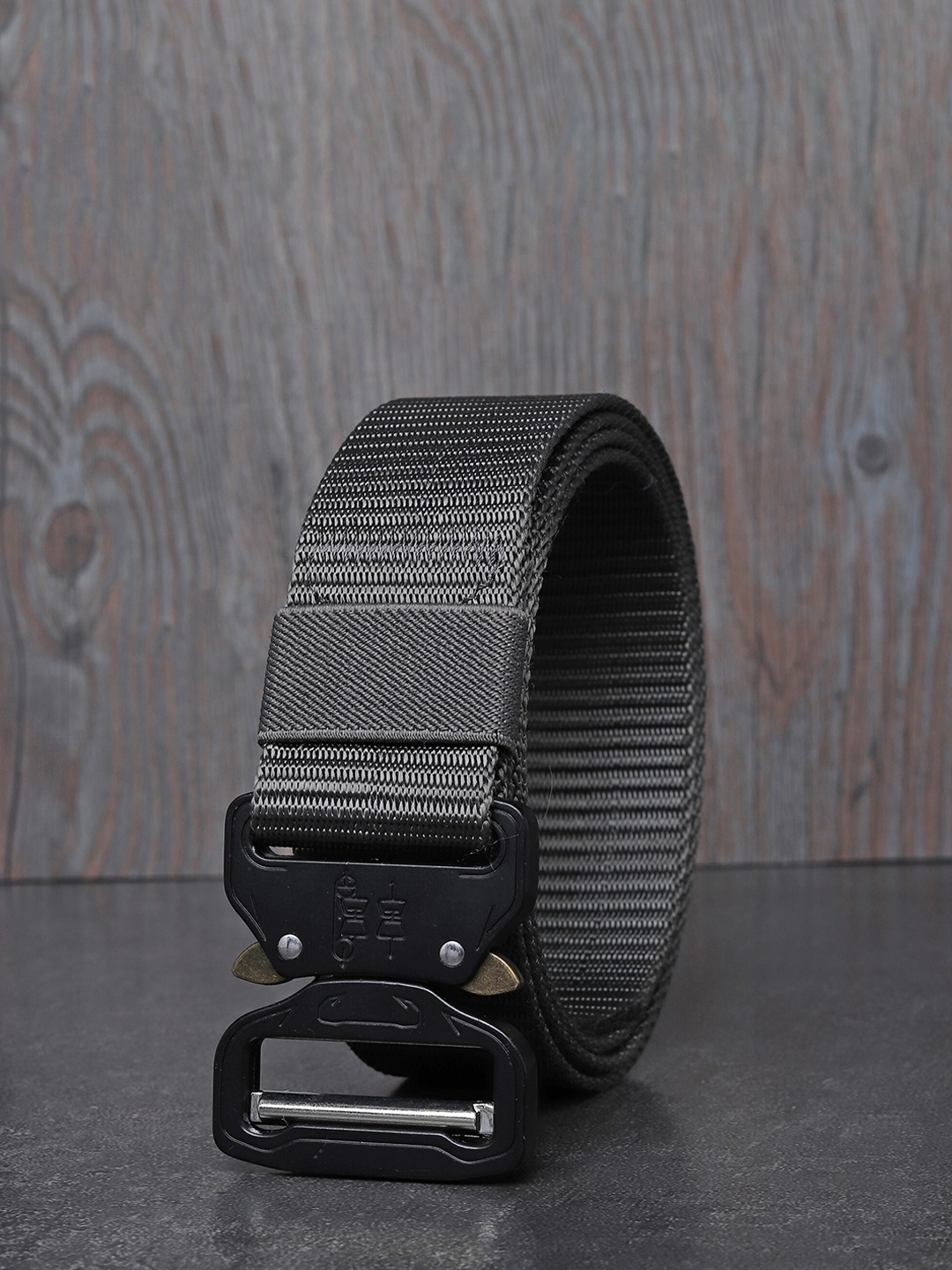 

HENEDA Men Textured Belt, Grey