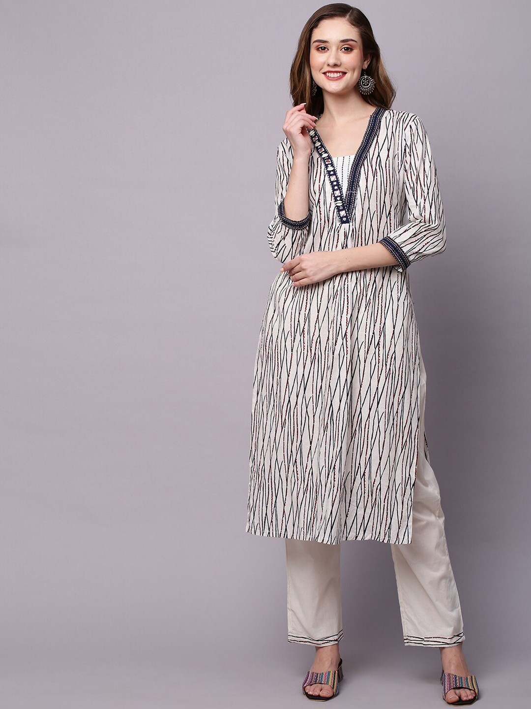

INDYES Printed Regular Pure Cotton Kurta With Trousers & Dupatta, Cream