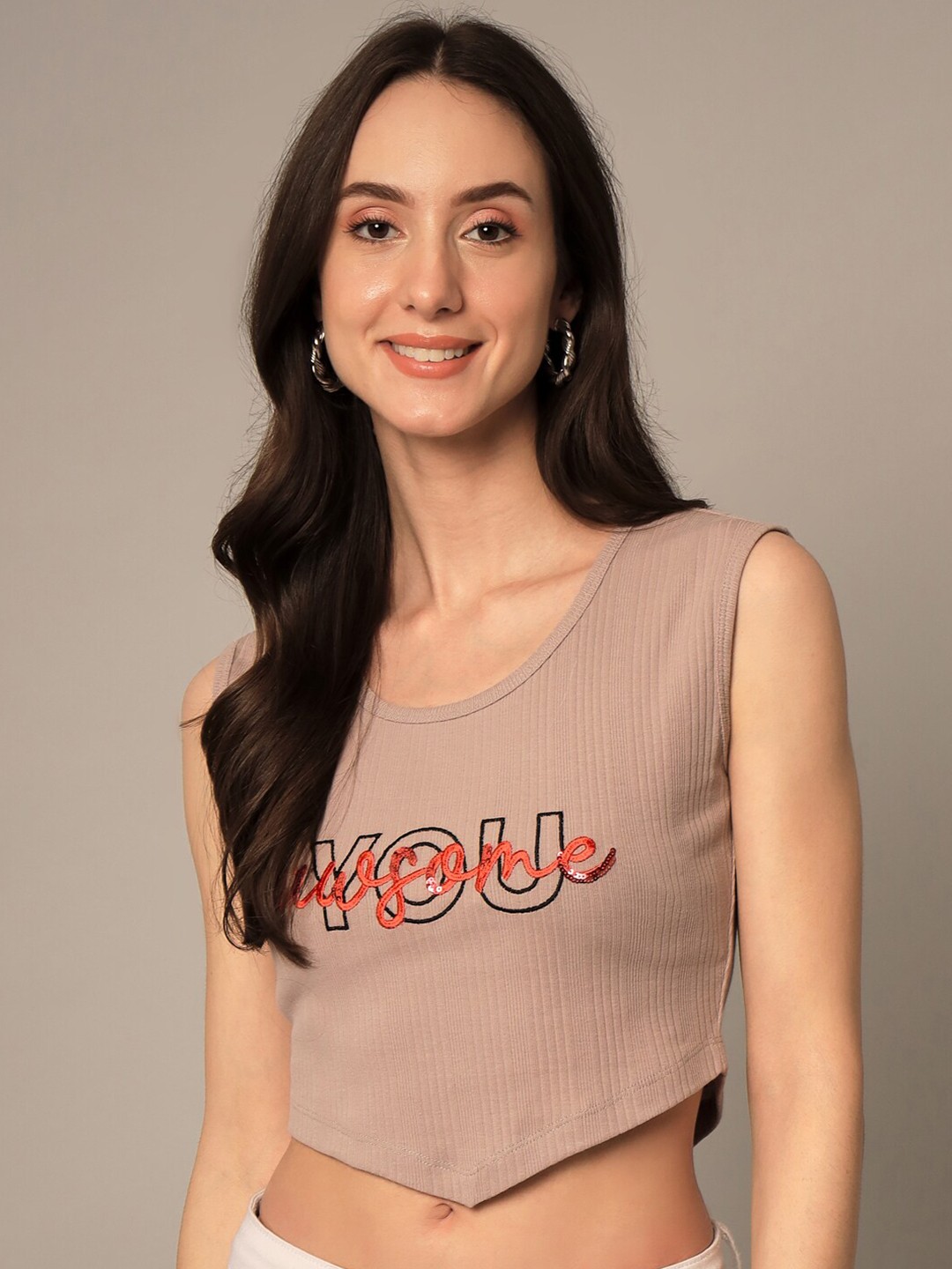 

Yaadleen Typography Printed Pure Cotton Crop Top, Brown