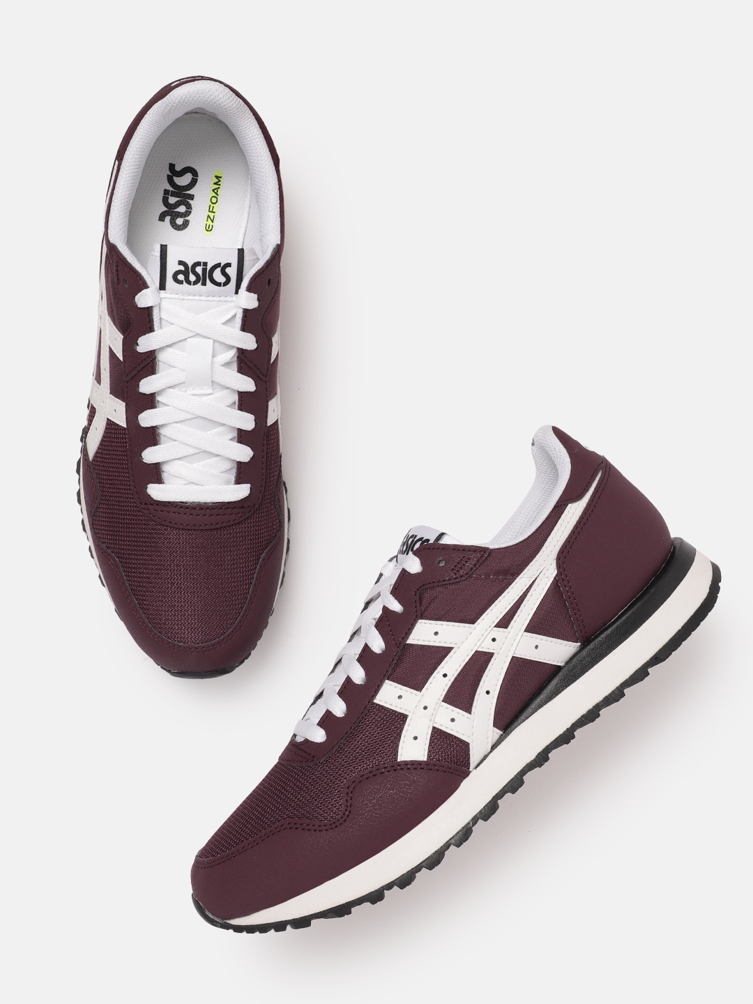 

ASICS Men Woven Design Tiger Runner II Sneakers with Brand Logo Detail, Burgundy