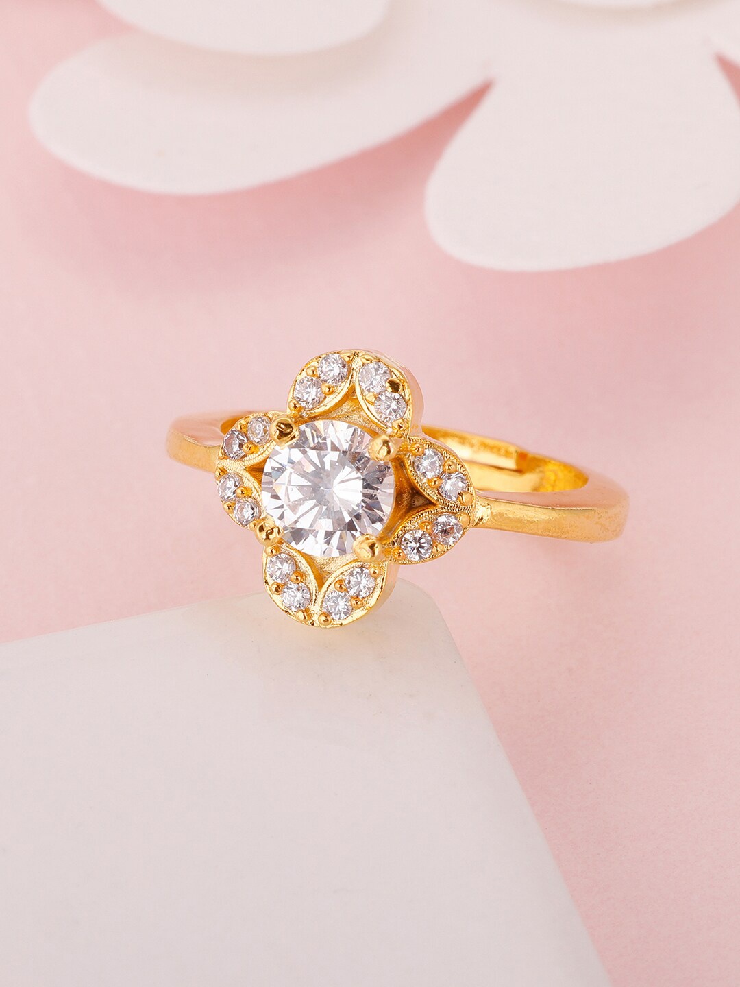 

GIVA Women 925 Sterling Silver Golden Bountiful Blossom Finger Ring, Gold
