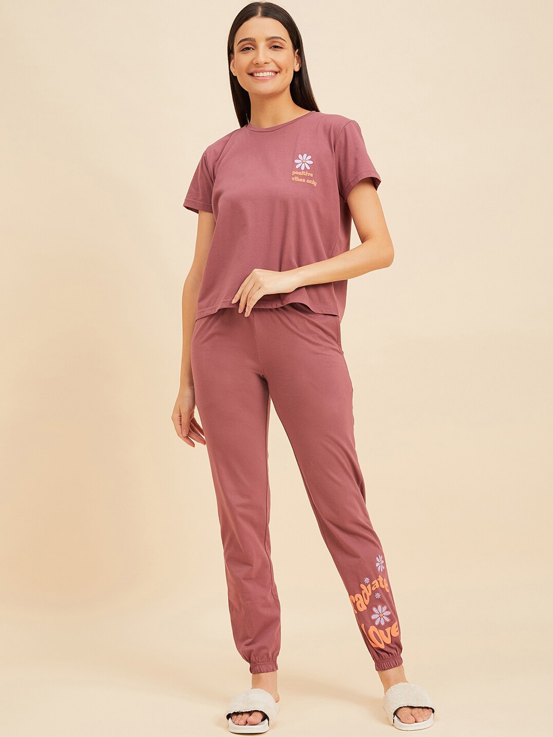 

Sweet Dreams Printed Cotton Night suit, Mauve