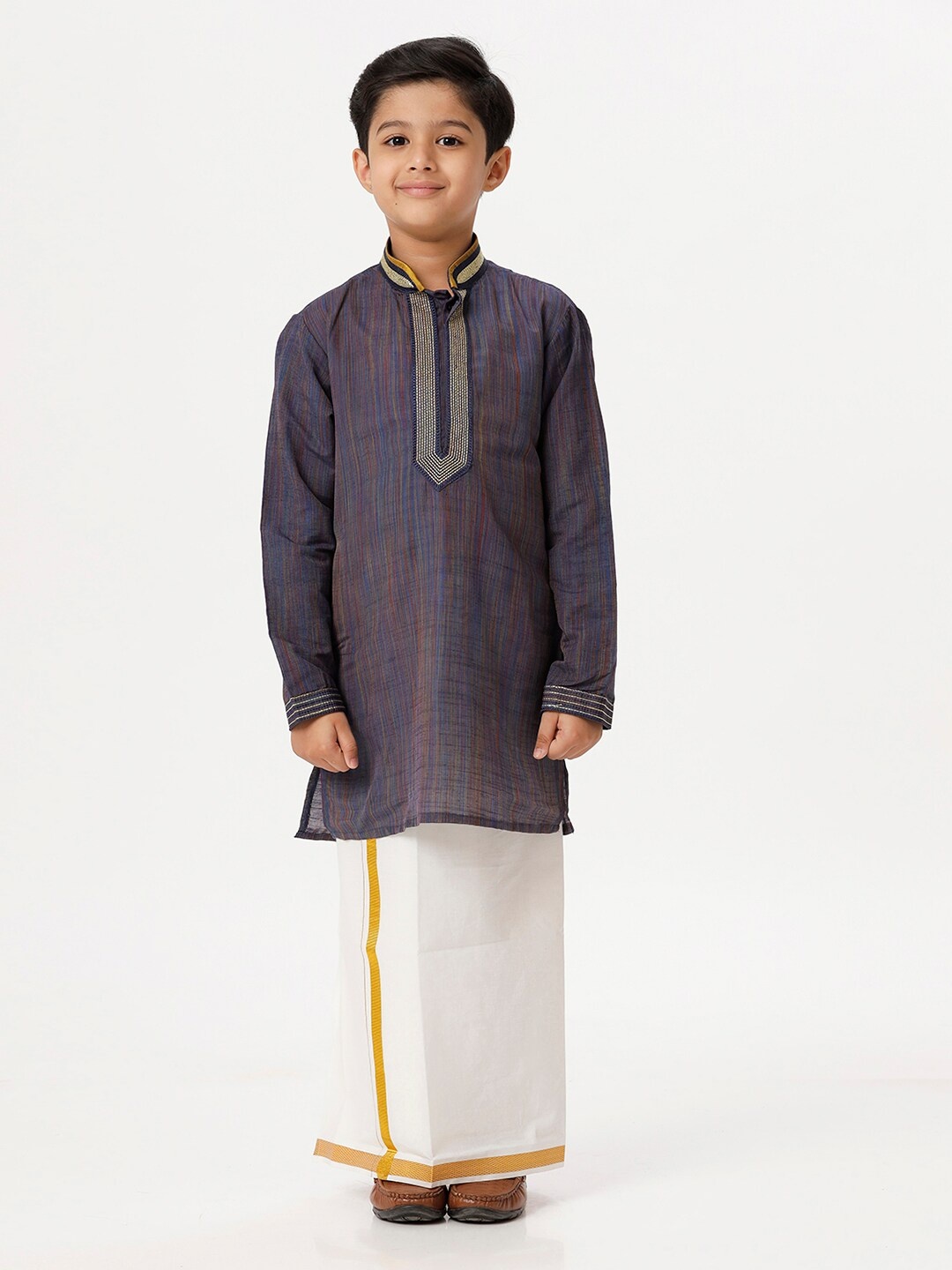 

Ramraj Boys Striped Kurta With Veshti, Navy blue