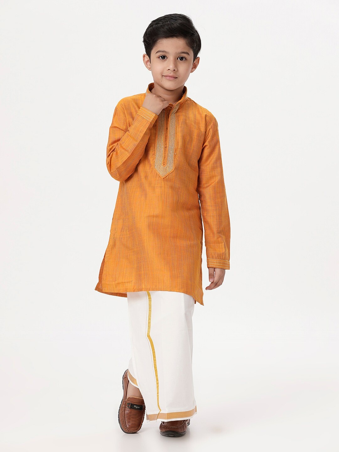 

Ramraj Boys Embellished Kurta With Veshti, Orange