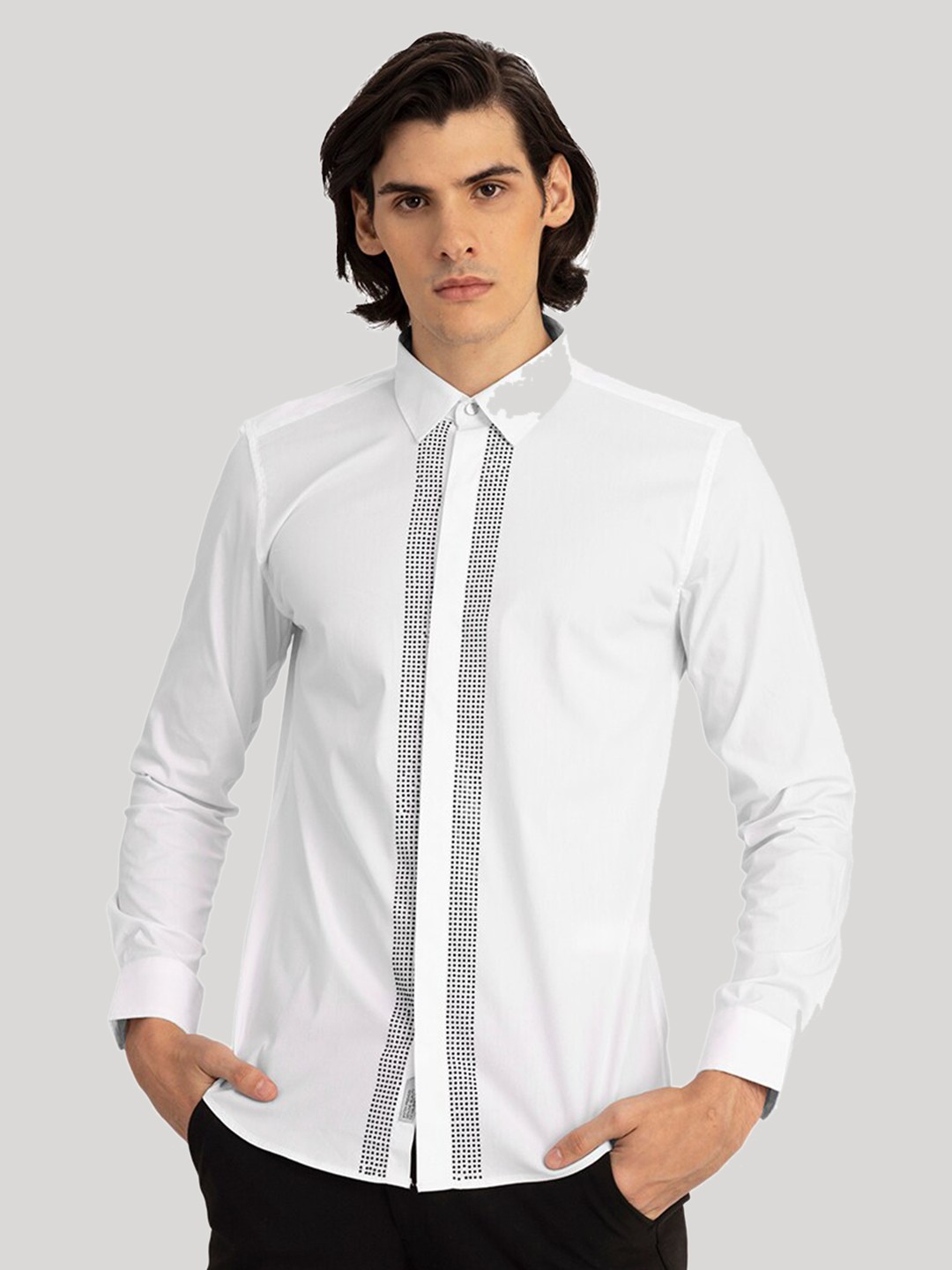 

Snitch White Classic Slim Fit Opaque Embellished Cotton Casual Shirt
