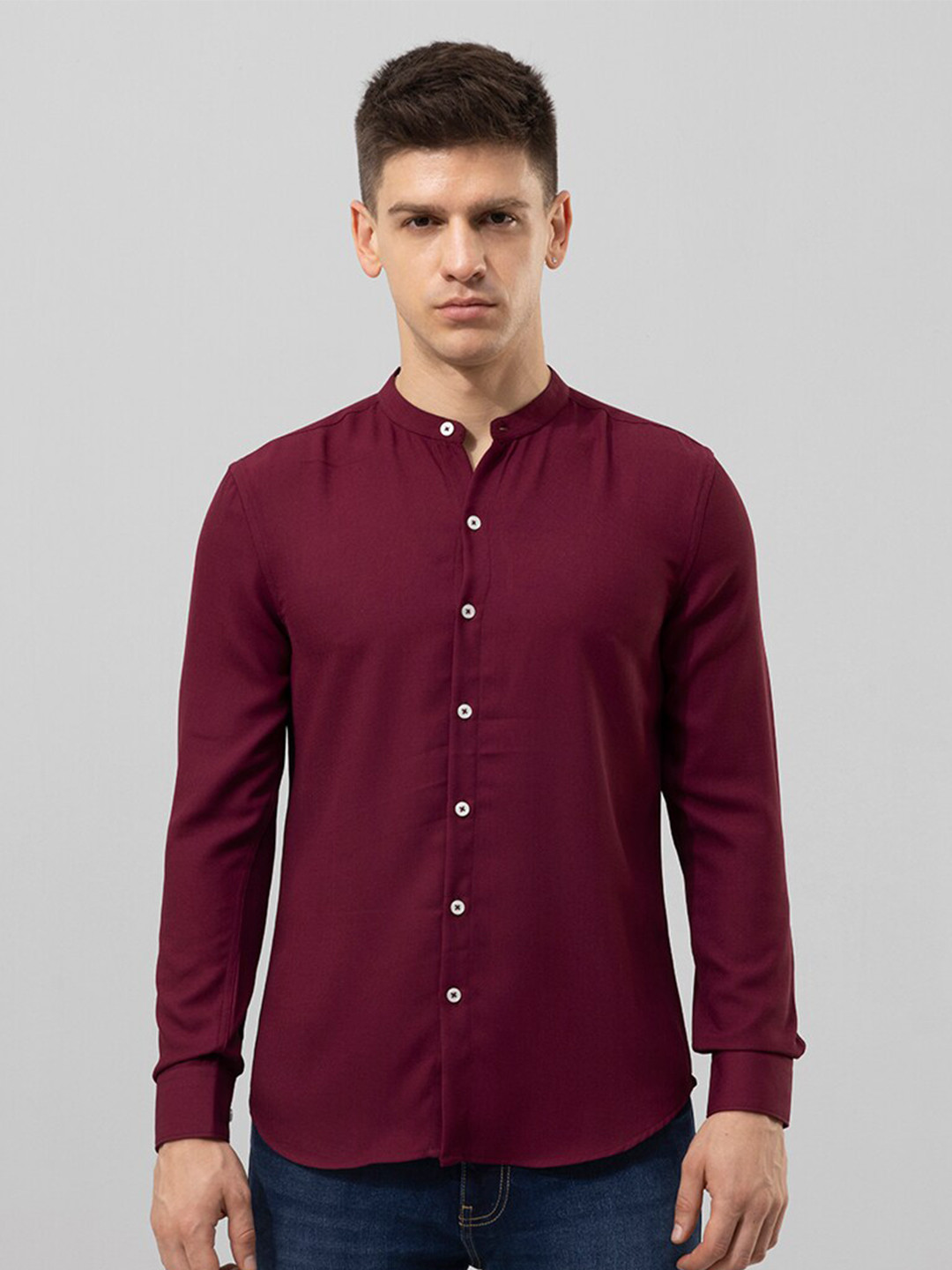 

Snitch Maroon Classic Slim Fit Opaque Cotton Casual Shirt