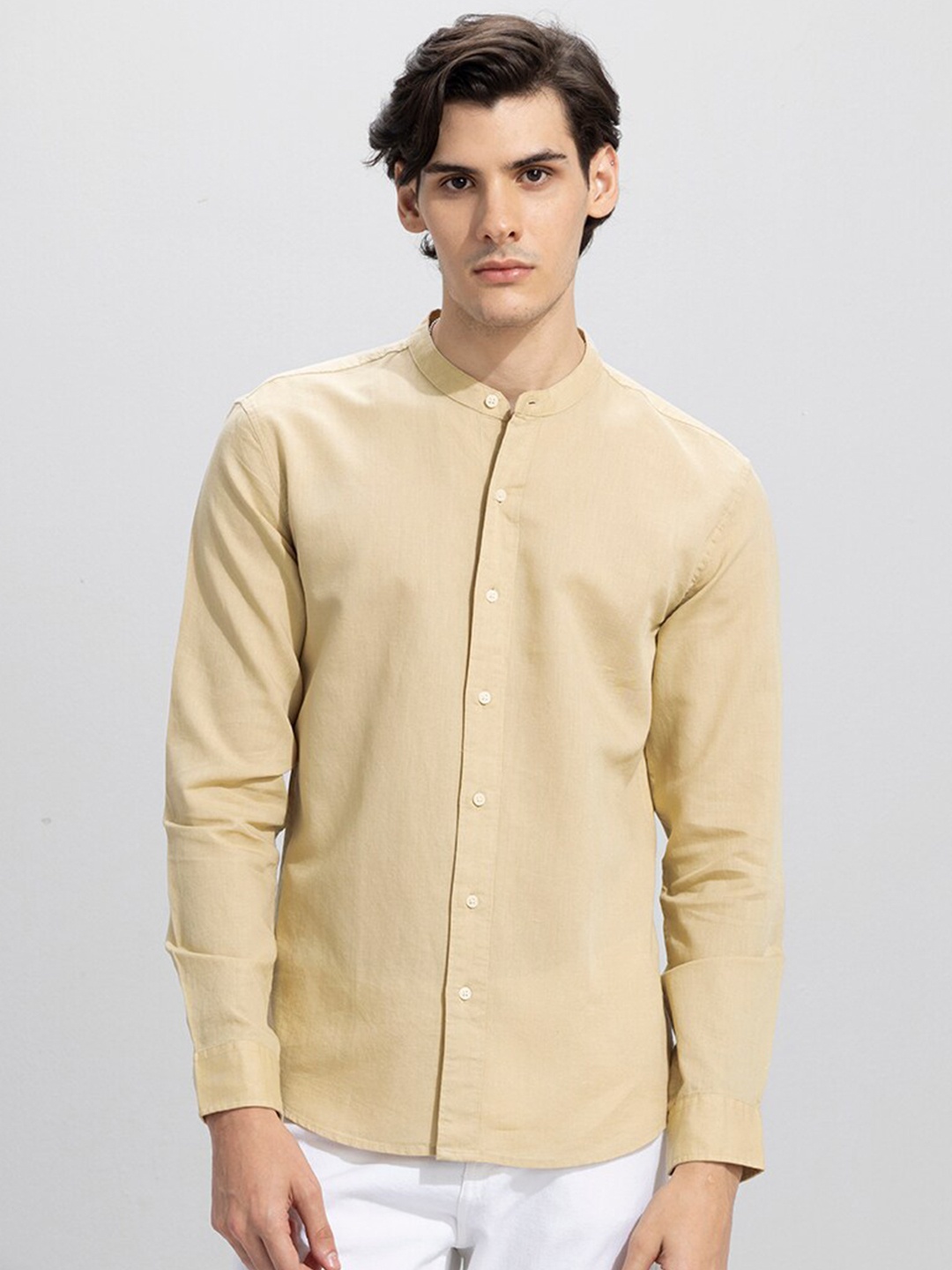 

Snitch Beige Classic Slim Fit Opaque Linen Casual Shirt