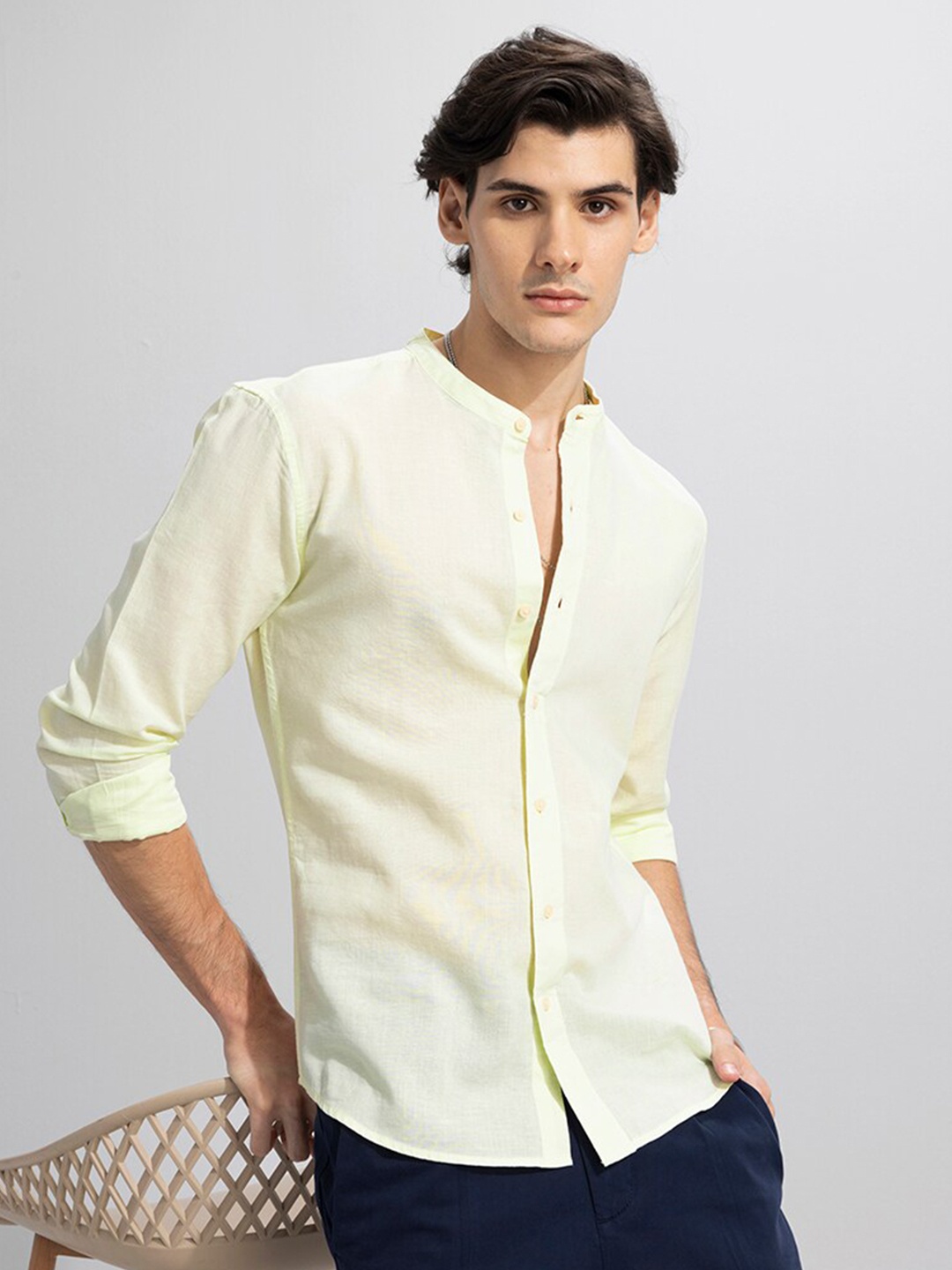 

Snitch Yellow Classic Slim Fit Opaque Linen Casual Shirt