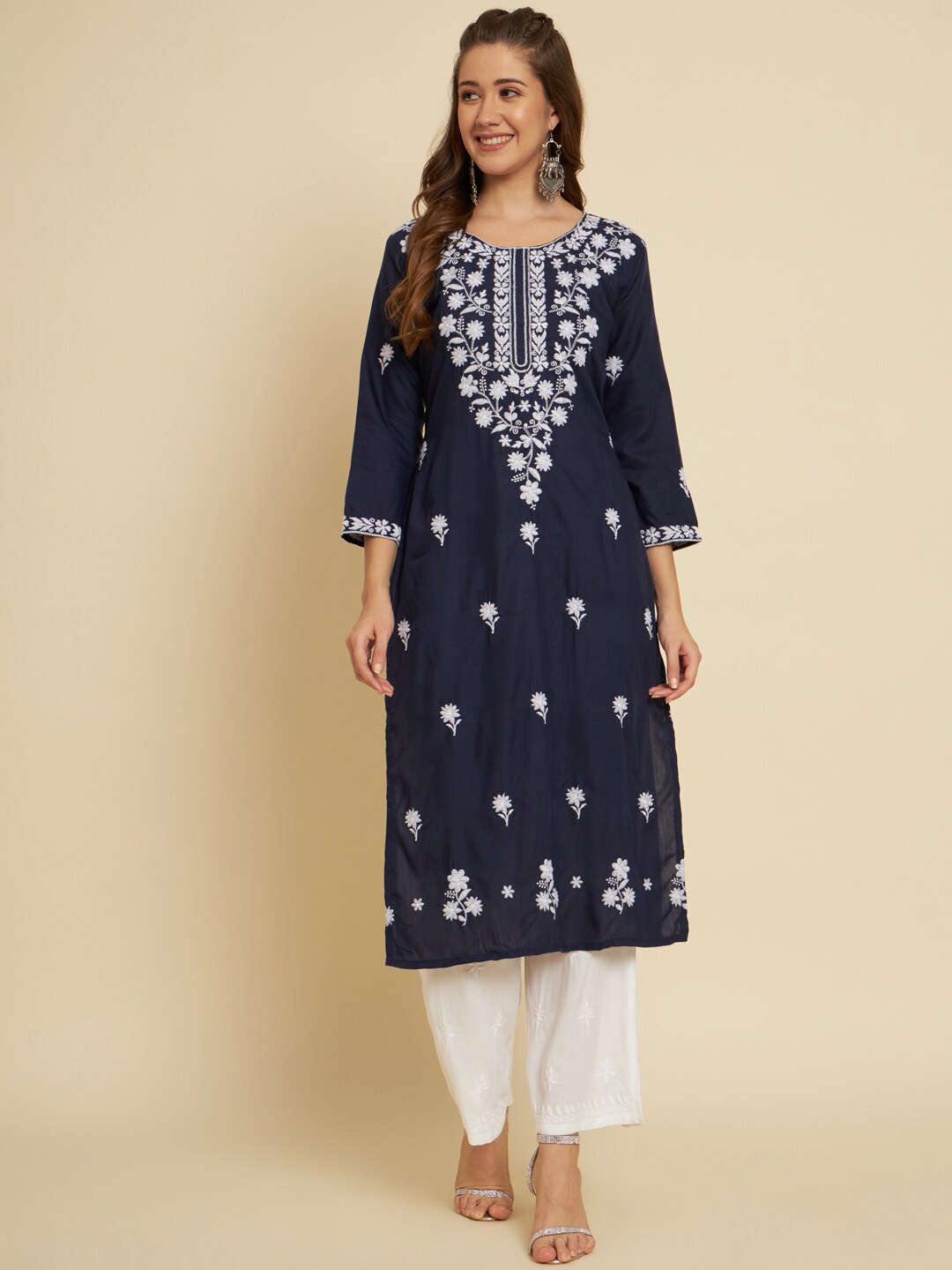 

HERE&NOW Navy Blue & White Floral Embroidered Cotton Straight Kurta