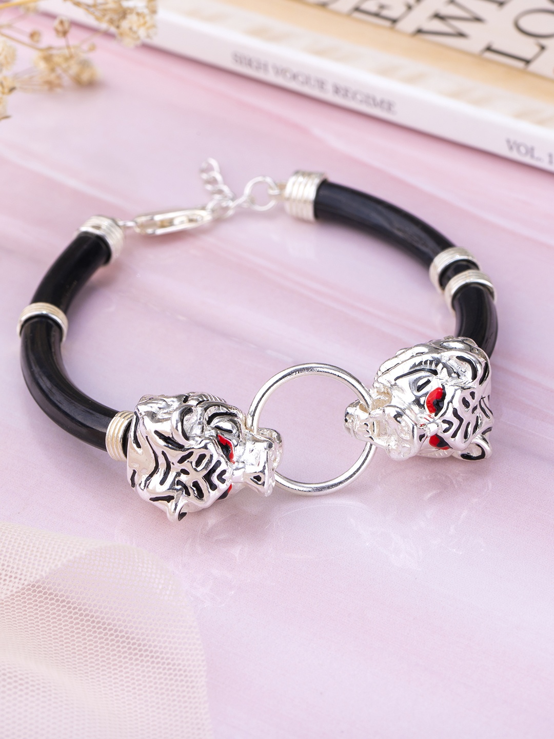 

Zavya Men Sterling Silver Rhodium-Plated Link Bracelet