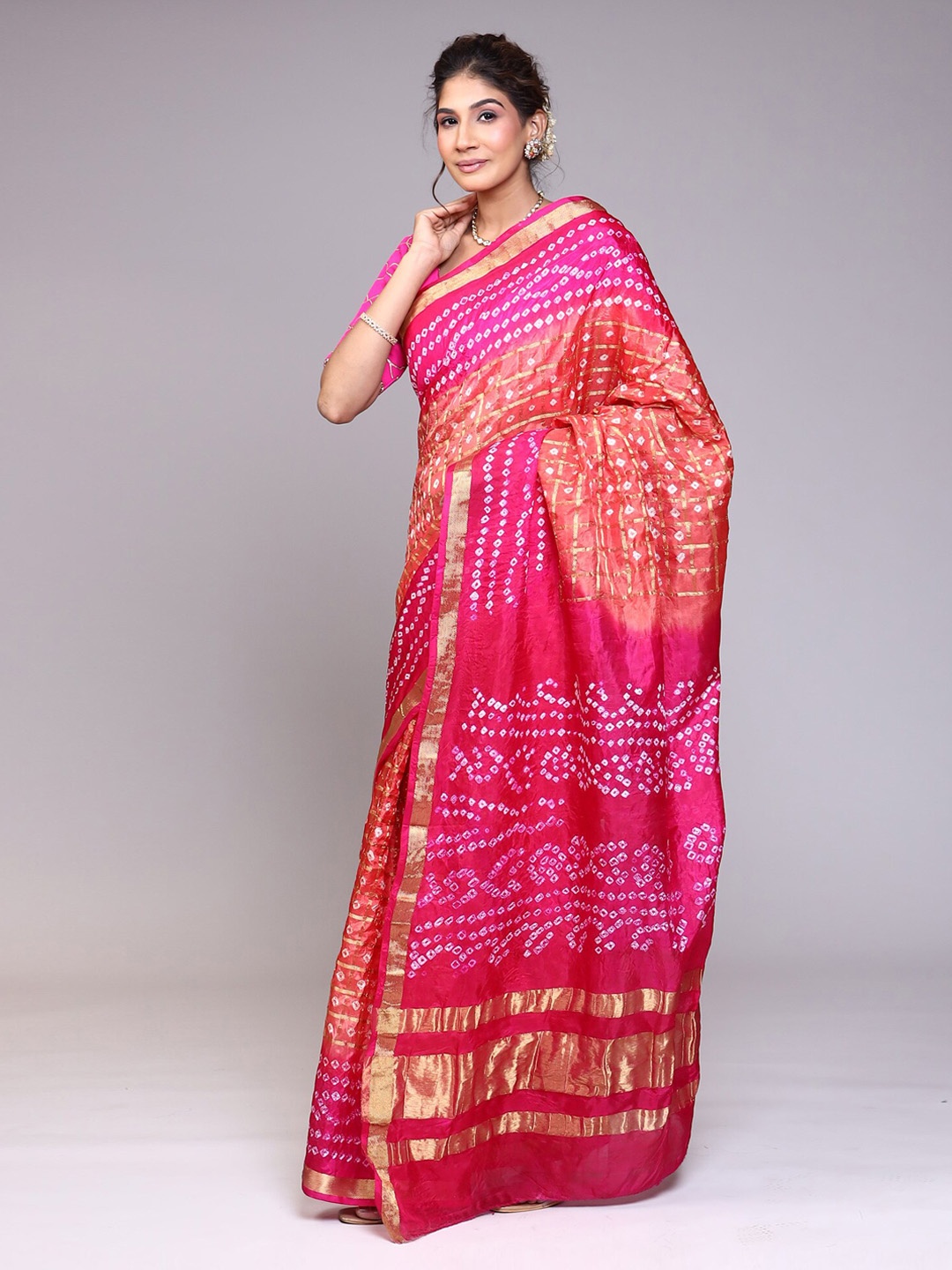 

ZARI Bandhani Printed Zari Saree, Peach