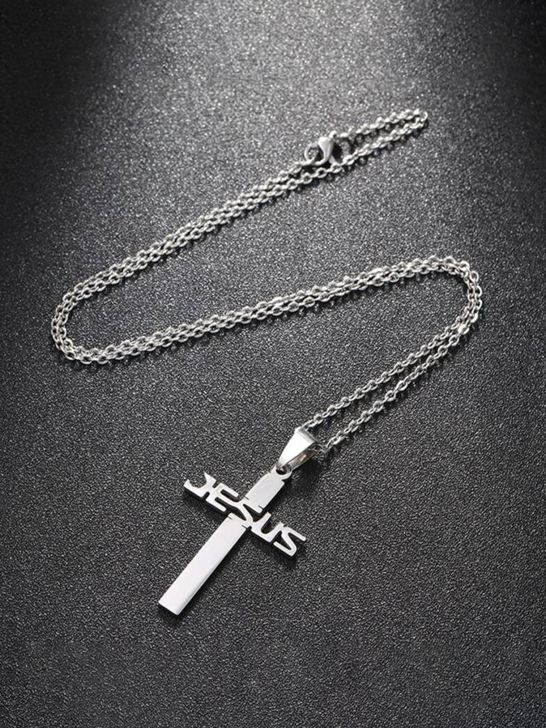 

VIEN Silver-Plated Jesus Heart Necklace