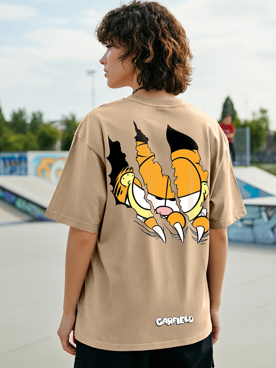 

Bewakoof Smiling Cat Graphic Printed Oversized T-shirt, Brown