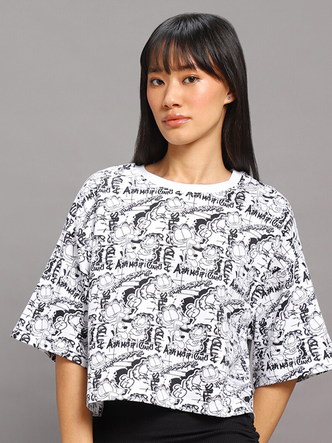 

Bewakoof x Official Garfield Merchandise Garfield Typography Print Oversized Top, White