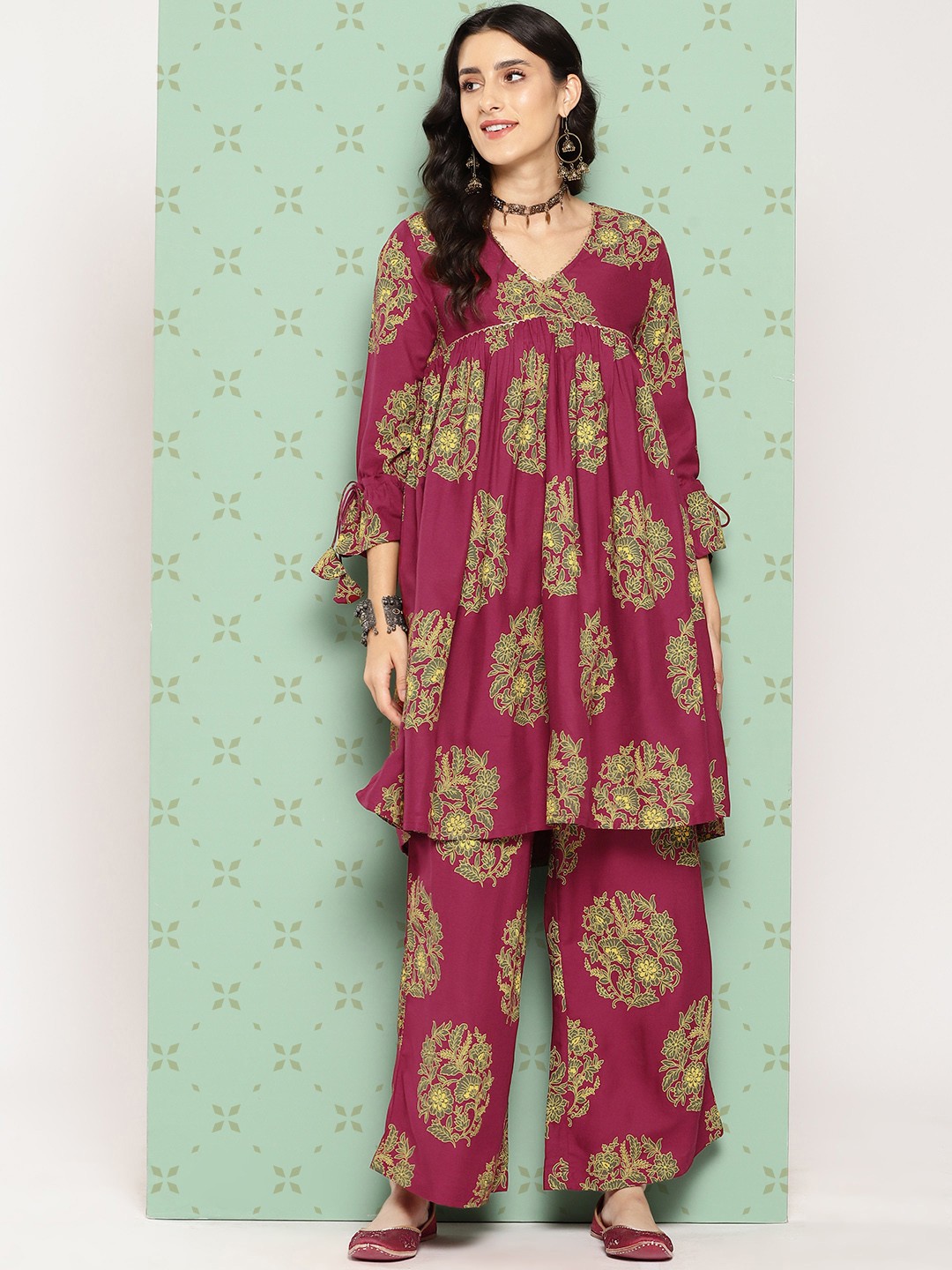 

Sangria Floral Printed Empire-Style Kurta with Palazzos, Maroon